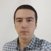 Максим Ключарев